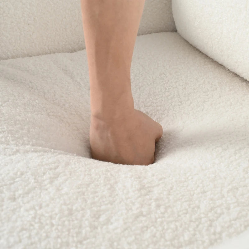 Sillón decorativo de terciopelo Teddy extragrande con brazos curvos y patas de madera maciza