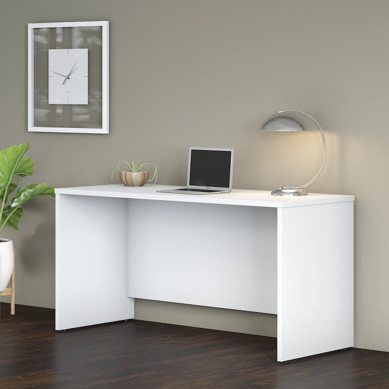 Escritorio credenza de 60" con gestión de cables y panel frontal
