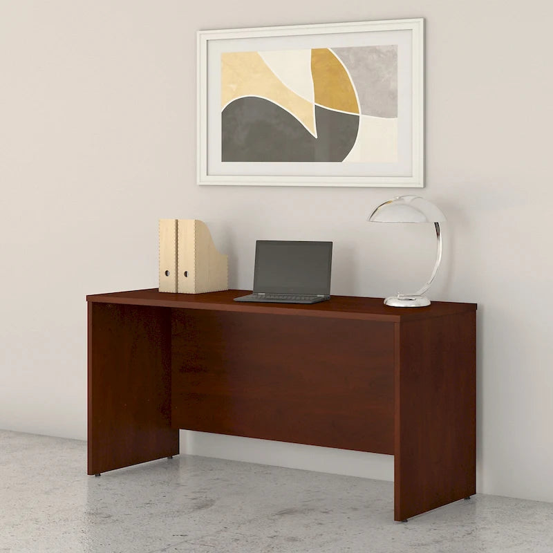 Bureau crédence de 60" avec gestion des câbles et panneau de modestie