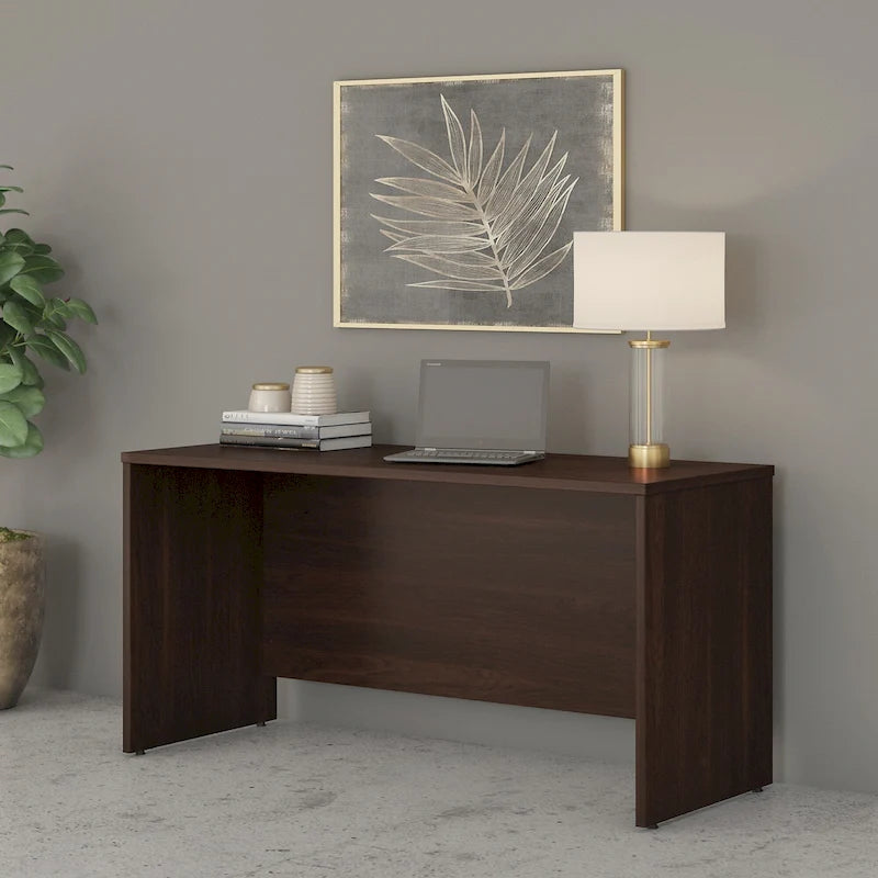 Bureau crédence de 60" avec gestion des câbles et panneau de modestie