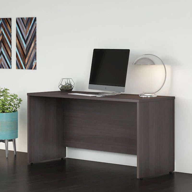 Escritorio credenza de 60" con gestión de cables y panel frontal