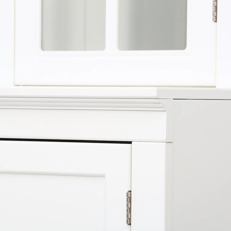 Vitrina alta con puertas de vidrio y estantes ajustables