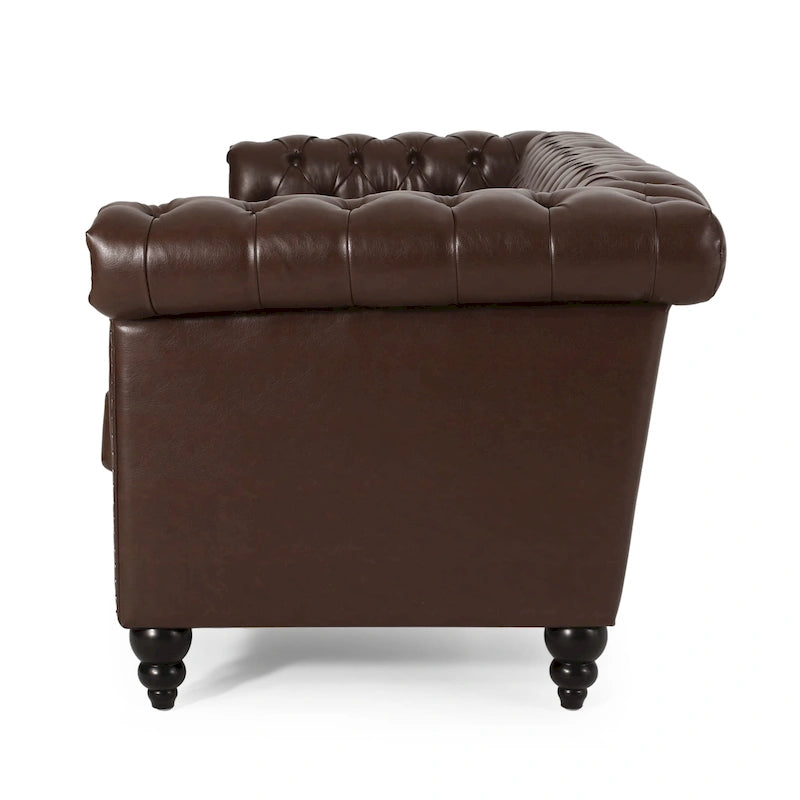 Chesterfield-Sofa für 3 Personen mit Knopfheftung und Nagelkopfbesatz