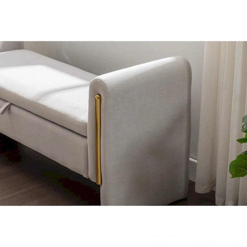 Banco de almacenamiento de terciopelo con detalles metálicos dorados y estructura de madera maciza